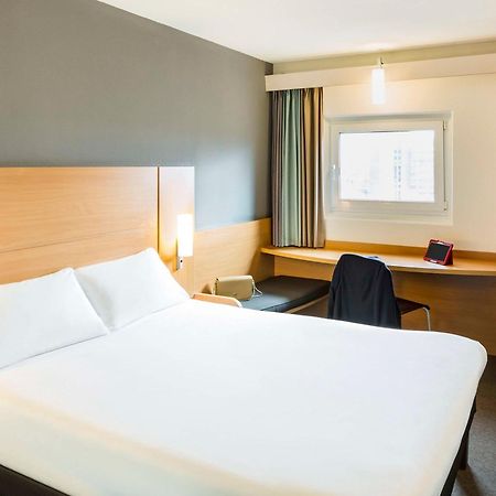 Ibis Leeds Centre Marlborough Street Hotel Ngoại thất bức ảnh
