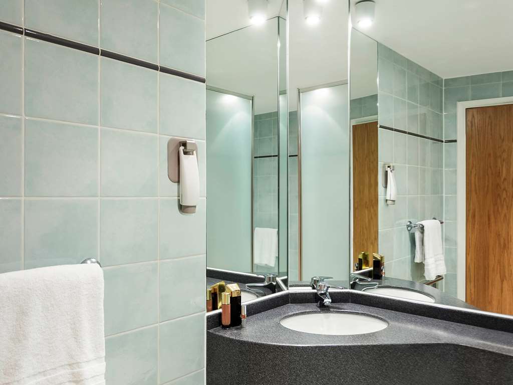Ibis Leeds Centre Marlborough Street Hotel Phòng bức ảnh
